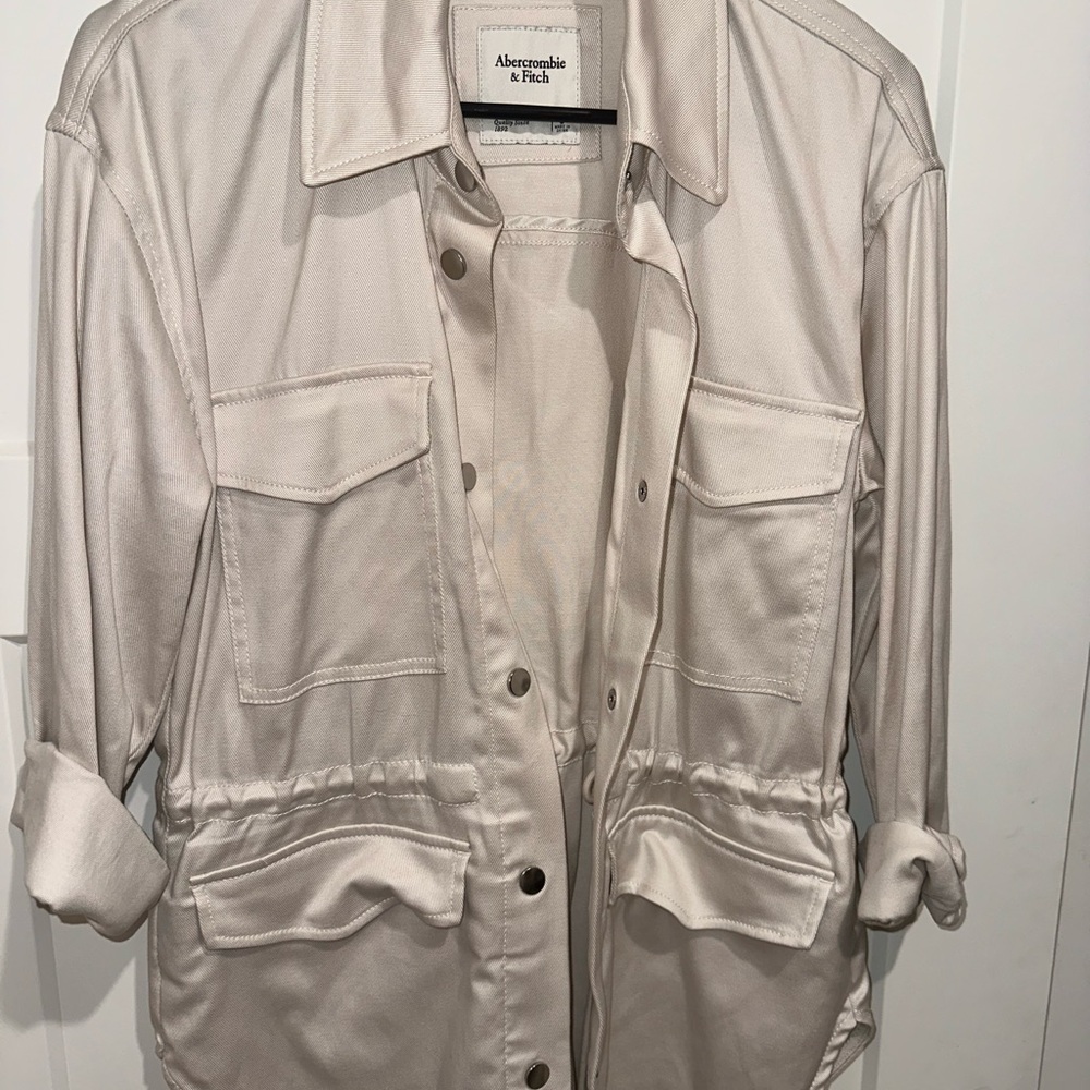 Abercrombie & Fitch Women's Light Tan Utility Jacket